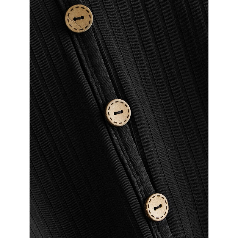 Rib Mock Front Buton Crop Top